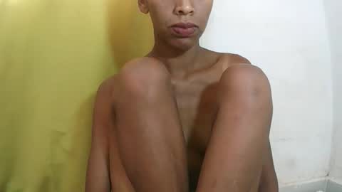 Snapshot of julianahsexy27 chatting on 03-04-26, 11:49 Nathie online show from 03-04-26, 11:49