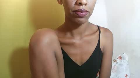 Snapshot of julianahsexy27 chatting on 03-07-26, 08:11 Nathie online show from 03-07-26, 08:11