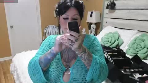 Texas Mamasita online show from 05-22-26, 03:17
