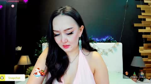 Snapshot of julianna_jamii chatting on 12-27-24, 03:59 Julianna online show from 12-27-24, 03:59
