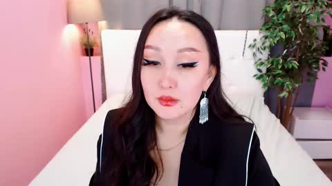 Snapshot of julianna_jamii chatting on 02-12-25, 07:56 Julianna online show from 02-12-25, 07:56