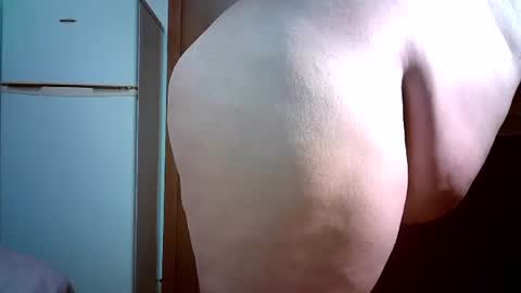 Juliano online show from 05-13-26, 04:32
