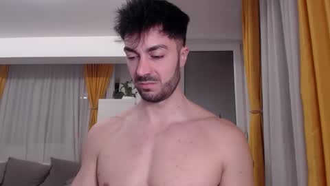 JulianRoyce online show from 03-25-26, 12:38