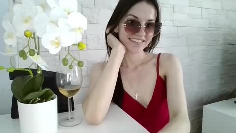 Julia online show from 05-03-26, 04:57