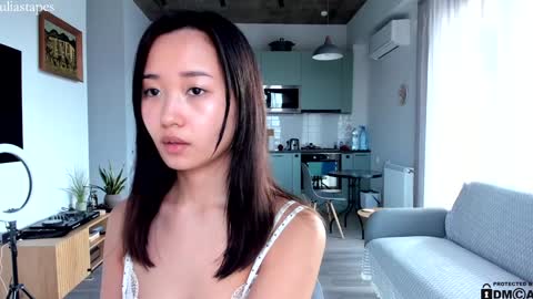 Snapshot of juliastapes chatting on 01-18-25, 11:32 julia online show from 01-18-25, 11:32