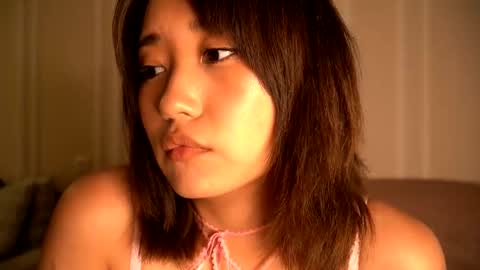 Snapshot of juliastapes chatting on 10-21-25, 03:57 julia online show from 10-21-25, 03:57