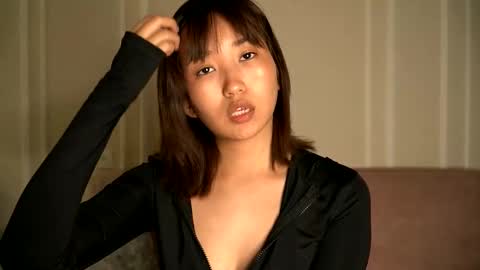 Snapshot of juliastapes chatting on 10-22-25, 06:07 julia online show from 10-22-25, 06:07