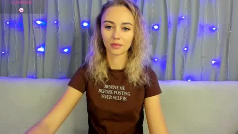 Snapshot of juliastar41 chatting on 10-28-25, 03:10 Yulya online show from 10-28-25, 03:10