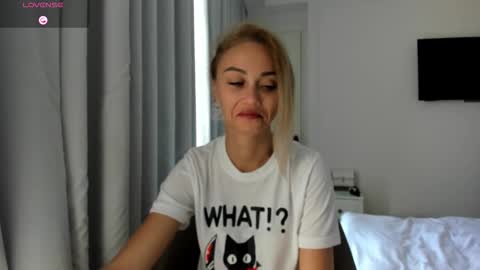 Yulya online show from 02-05-26, 03:00