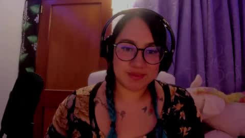 Juliana online show from 02-20-25, 05:07