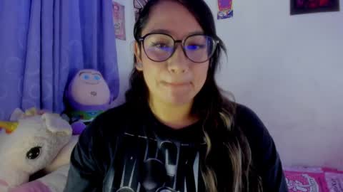 Juliana online show from 03-12-25, 03:24
