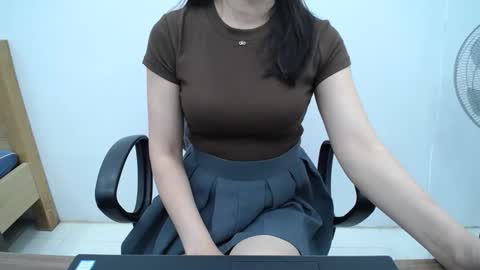 julie9x online show from 03-21-26, 09:40