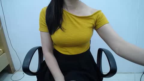 julie9x online show from 05-03-26, 09:10