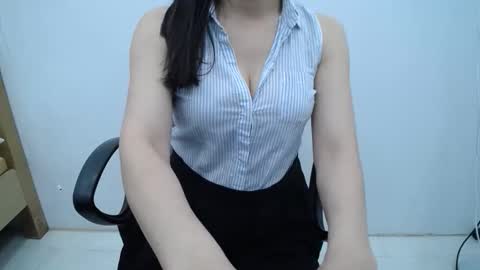 julie9x online show from 05-05-26, 07:55