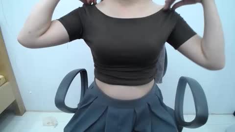 julie9x online show from 05-07-26, 08:47