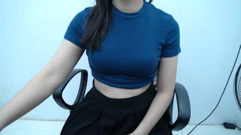 julie9x online show from 06-25-26, 09:30