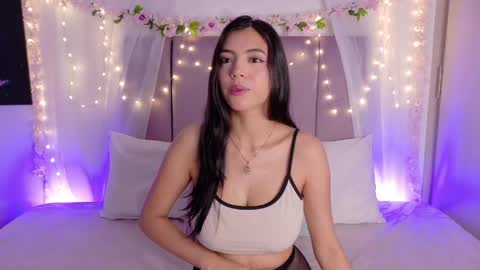 Juliet Bennet online show from 05-06-26, 02:40