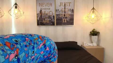 julie coper online show from 09-28-25, 12:32