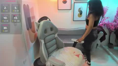 julie coper online show from 10-21-25, 12:28