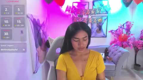 julie coper online show from 10-29-25, 01:35