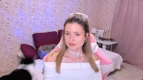 Snapshot of julie_flores chatting on 01-27-25, 07:13 Julie online show from 01-27-25, 07:13