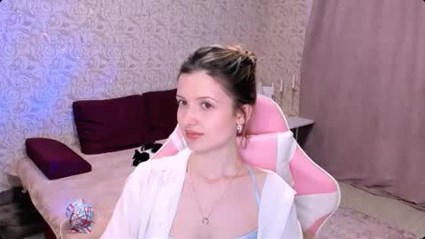 Snapshot of julie_flores chatting on 02-23-25, 06:34 Julie online show from 02-23-25, 06:34