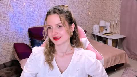 Snapshot of julie_flores chatting on 03-08-25, 06:47 Julie online show from 03-08-25, 06:47