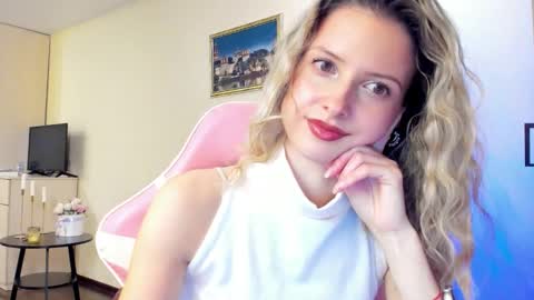 Snapshot of julie_flores chatting on 10-09-25, 02:04 Julie online show from 10-09-25, 02:04