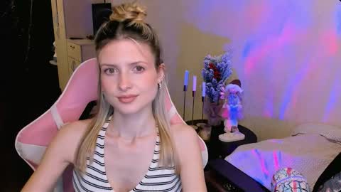 Julie online show from 01-09-26, 03:48