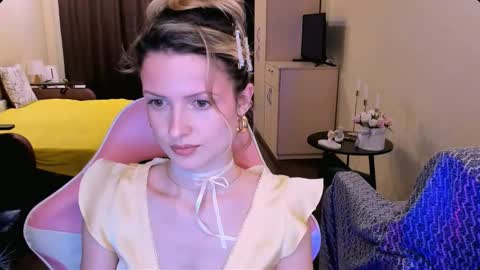 Julie online show from 03-03-26, 02:45