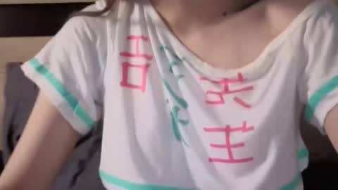 Snapshot of juliebeshears chatting on 03-24-26, 11:15 juliebeshears online show from 03-24-26, 11:15