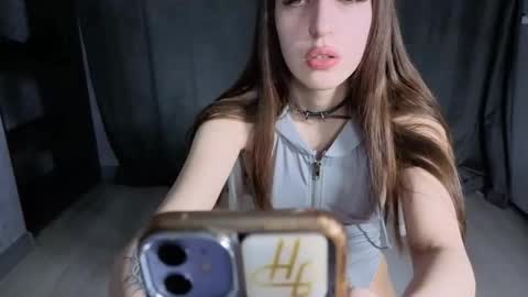 Snapshot of juliebeshears chatting on 03-30-26, 01:34 juliebeshears online show from 03-30-26, 01:34