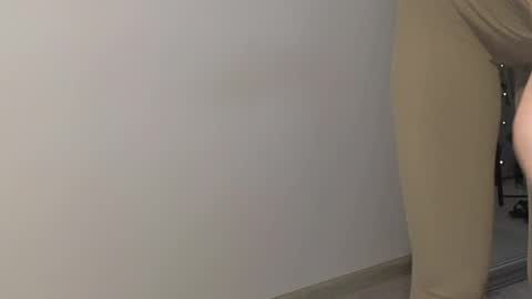 Julia online show from 02-09-25, 08:45