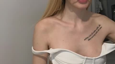 Julia online show from 02-10-25, 11:55