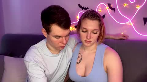 Julie and Thomas online show from 10-24-25, 09:17