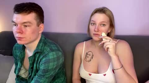 Julie and Thomas online show from 01-16-26, 07:23