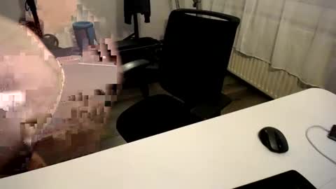 Snapshot of julienneedyou chatting on 12-09-24, 07:06 julienneedyou online show from 12-09-24, 07:06