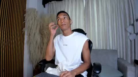 Julien online show from 06-16-26, 11:35