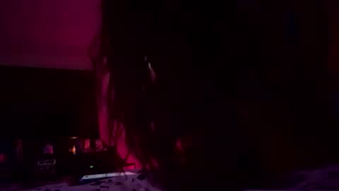 juliet4evaromeo777 online show from 09-24-25, 06:11