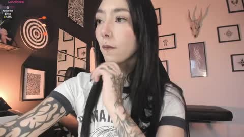 Snapshot of juliet_sourire chatting on 03-30-26, 02:07 juliet_sourire online show from 03-30-26, 02:07