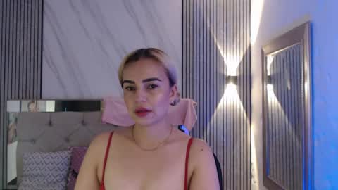 julieta__fox_ online show from 05-05-26, 03:09