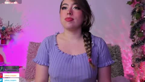 Snapshot of julieta_cooper20 chatting on 12-09-24, 04:56 Juli online show from 12-09-24, 04:56