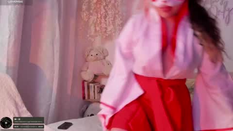 Snapshot of julieta_cooper20 chatting on 03-07-25, 04:24 Juli online show from 03-07-25, 04:24