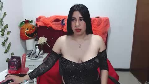 julieta_curvy69 online show from 10-22-25, 12:16