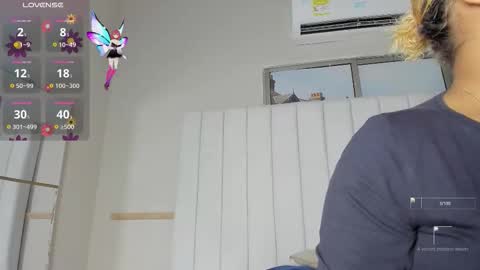 Julieta  IG juietaflower06 online show from 11-25-25, 01:33