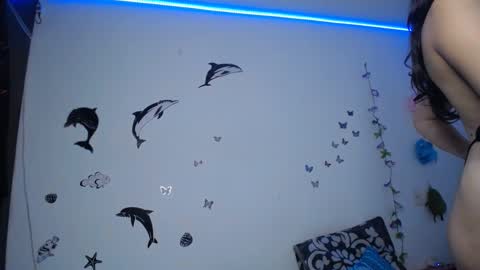 Snapshot of julieta_hass chatting on 09-24-25, 07:39 Julieta  Hass online show from 09-24-25, 07:39