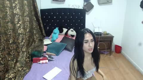 Julieta.  online show from 12-02-24, 02:20