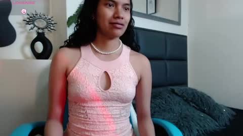 Julieta online show from 05-11-26, 01:44