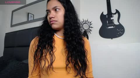 Snapshot of julieta_parker7 chatting on 07-02-26, 03:23 Julieta online show from 07-02-26, 03:23