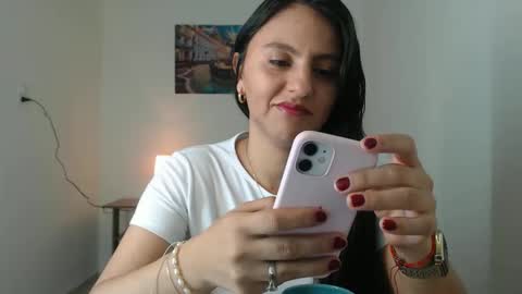 Snapshot of julieta_r0ssi chatting on 12-16-25, 12:54 Julieta r0ssi online show from 12-16-25, 12:54